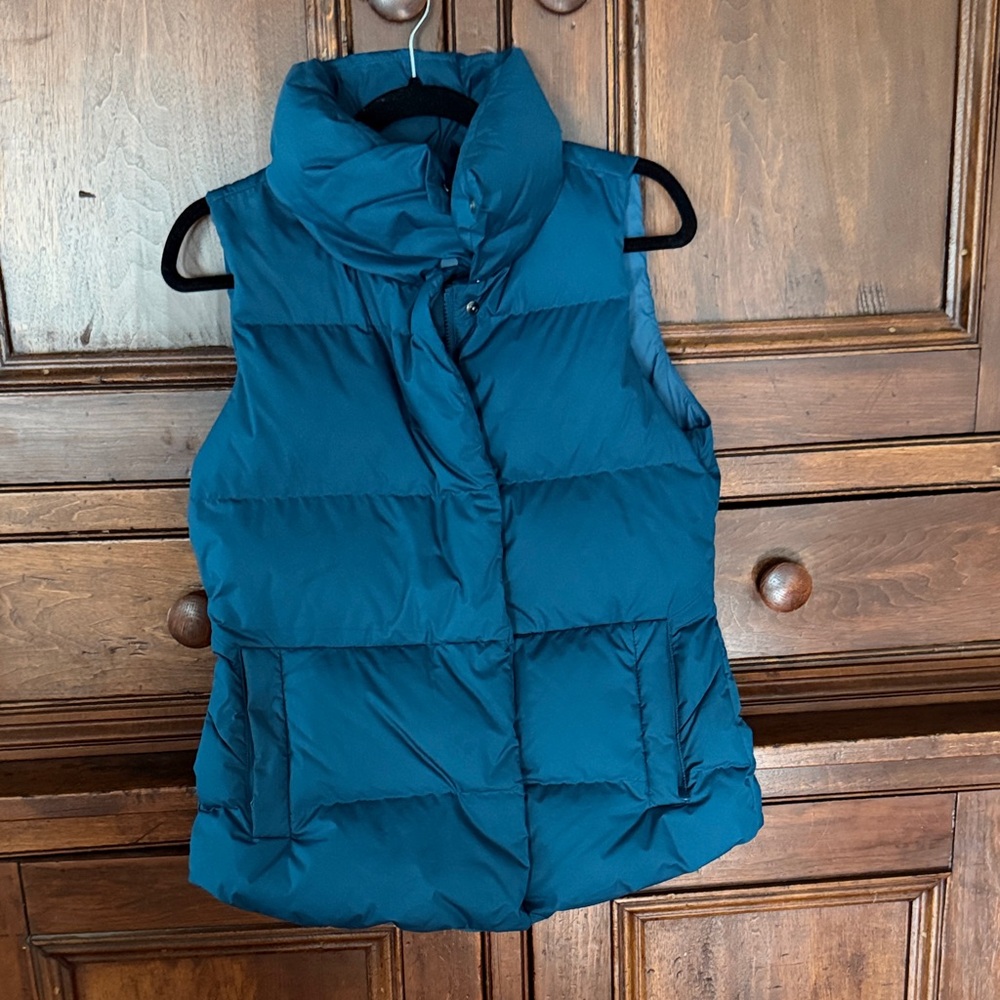 Teal Puffer Vest